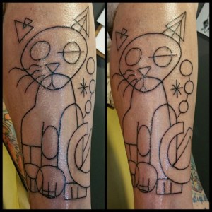Rob Pawlewski, Lines on an abstract cat tattoo based on the work of Joan Miró