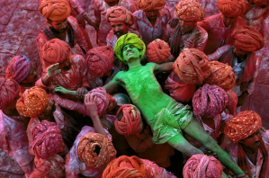 The Iconic Photographs by Steve McCurry (Phaidon reprint edition, 2012; first published by Art and Architecture, 2011)
