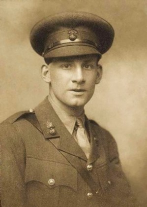 Siegfried Sassoon (May 1915) by George Charles Beresford