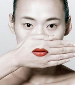 "At a loss for words" from blog "life is 2 short"