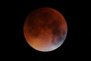 supermoon_lunar_eclipse_petricca
