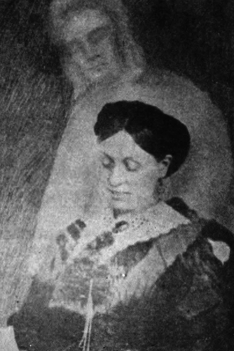 Emma Hardinge Spectral Photograph