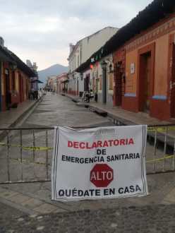 Photo by Clara Timsit, San Cristobal, Mexico, April 2020 - Declaratoria de Emergencia Sanitaria - Quédate en Casa